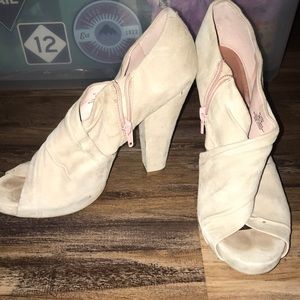 BCBGirls light pink suede heels